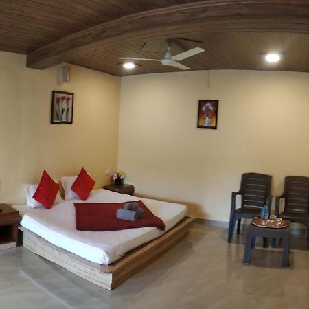 Hotel Bluebell Residency à Mahābaleshwar Extérieur photo