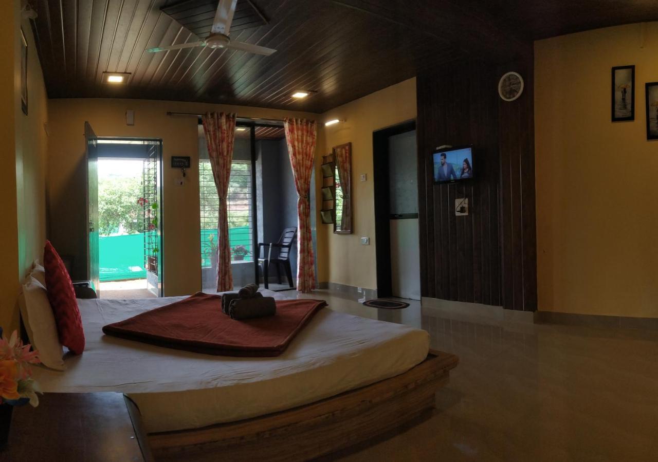 Hotel Bluebell Residency à Mahābaleshwar Extérieur photo