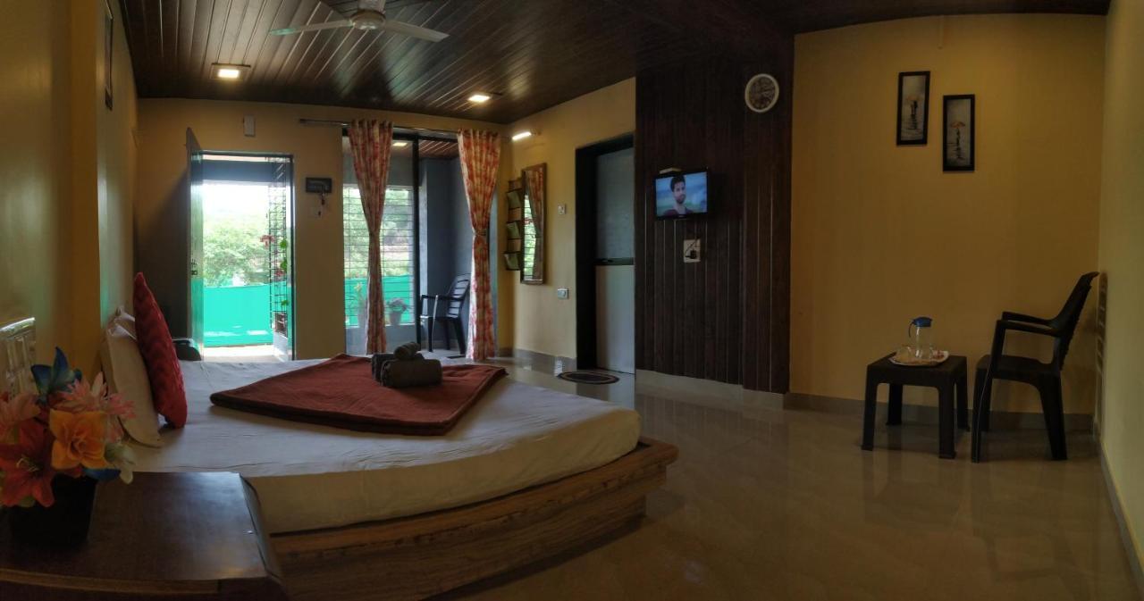 Hotel Bluebell Residency à Mahābaleshwar Extérieur photo