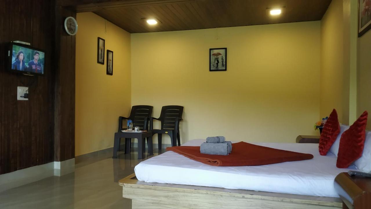Hotel Bluebell Residency à Mahābaleshwar Extérieur photo