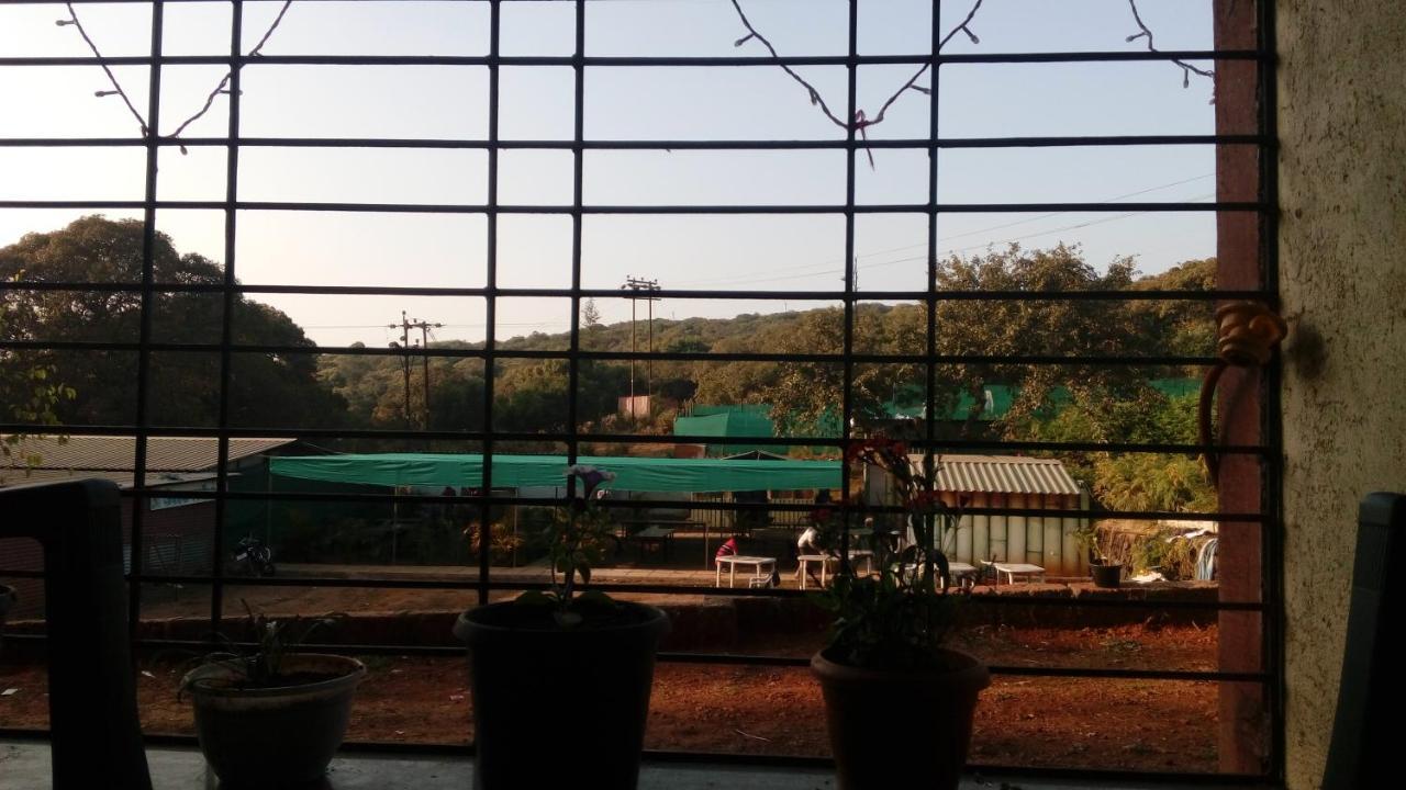 Hotel Bluebell Residency à Mahābaleshwar Extérieur photo