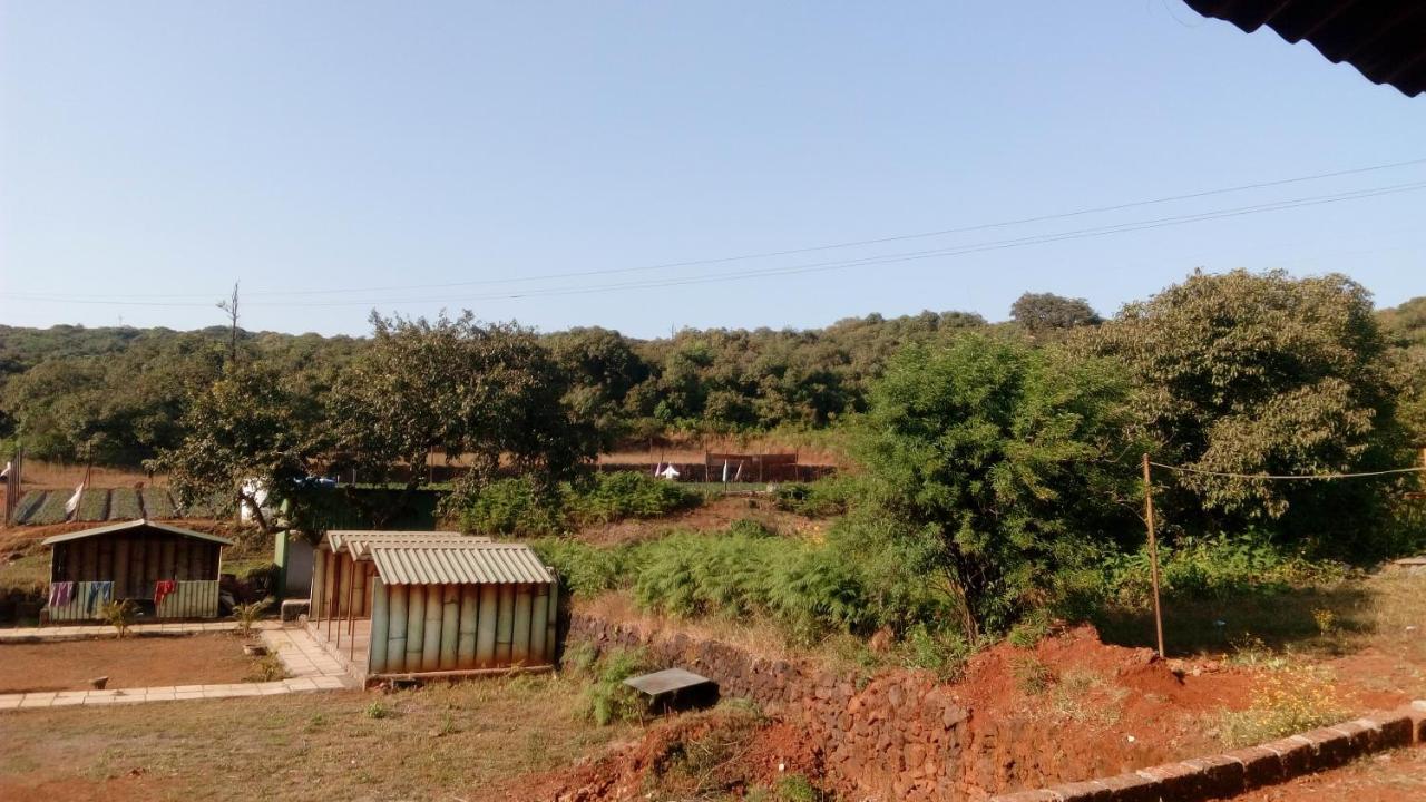 Hotel Bluebell Residency à Mahābaleshwar Extérieur photo